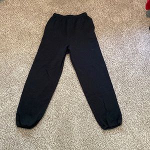 Men’s sweatpants with pockets